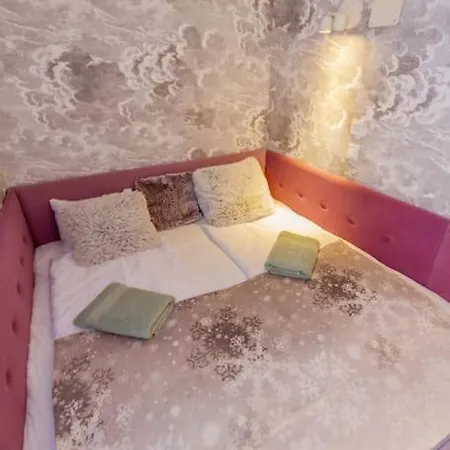 Soho Heartbeat Hideaway By Nw *