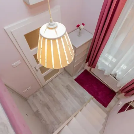 Soho Heartbeat Hideaway By Nw
